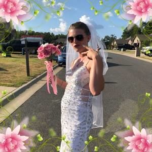 Meet your Posher, Julie